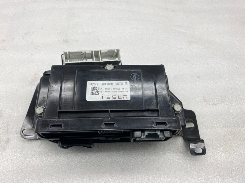 100751100A ⭕ 2016-2020 Model S Power Liftgate + ECU Park Assist + Brake Module 1007511-00-A