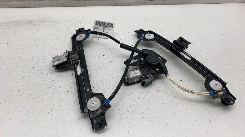 ⭕ 2021-2024 Tesla Model X Rear Side Window Regulator & Motor Right 161