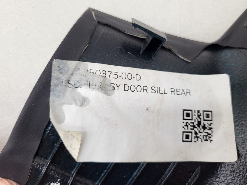 105037500D ⭕ 16-20 Model X MX Rear Passenger Side Door Sill Trim Cover Right 1050375-00-D