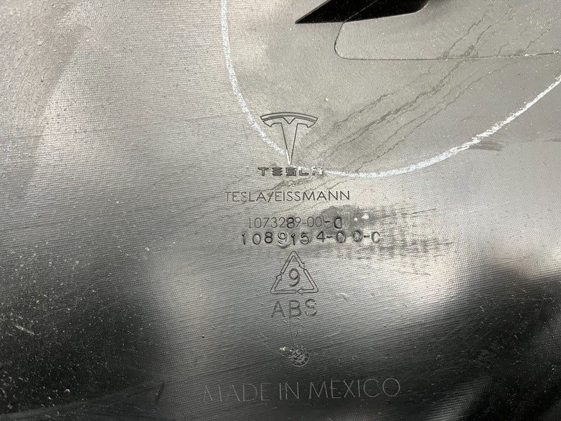 ⭕ 16-20 Model X Rear Left C-Pillar Lower Trunk Finisher (5-Seater) 107