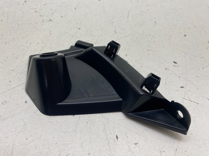 1047093 00 H ⭕ 16-18 Model X Front Passenger Fender Bracket Mount Support Right 1047093-00-H