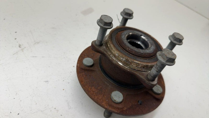 ⭕2022 2023 2024 Rivian R1S Rear Right or Left Wheel Hub Bearing OEM PT