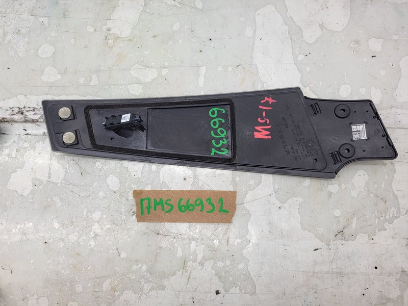 1496709 00 A ⭕ 16-20 Model S Left Exterior B-Pillar Applique Glass w/ Camera LH 1496709-00-A