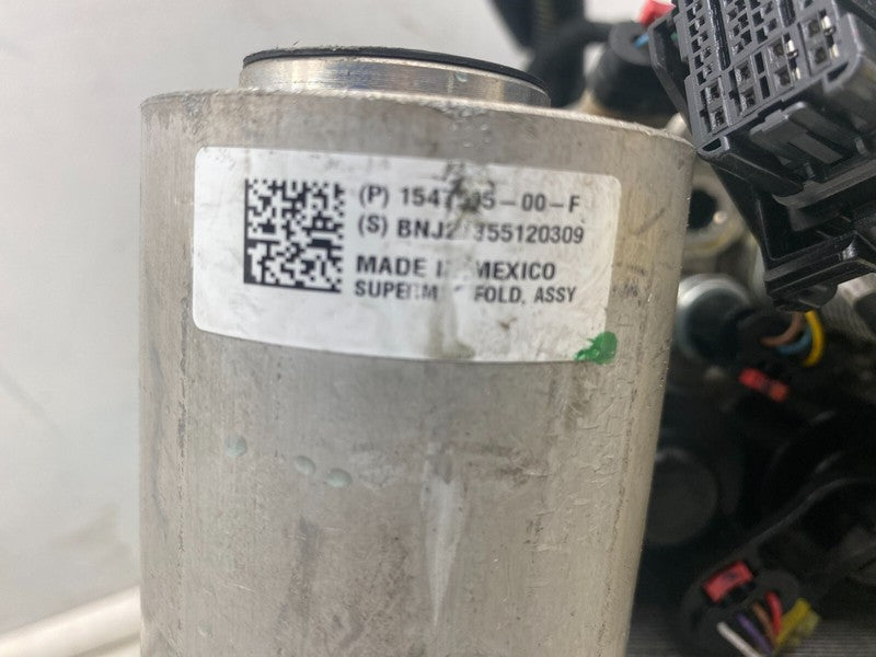 150685900D 20-23 Model Y Supermanifold Refrigerant Chiller & Coolant Reservoir 1546475-00-F