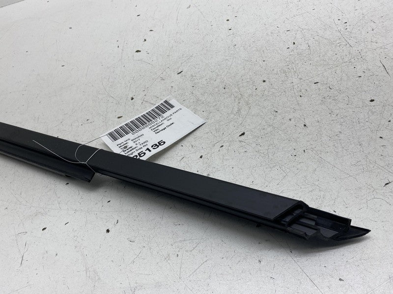 ⭕ 2017-2023 BMW 540i Rear Right Side Door Window Inner Weatherstrip Se