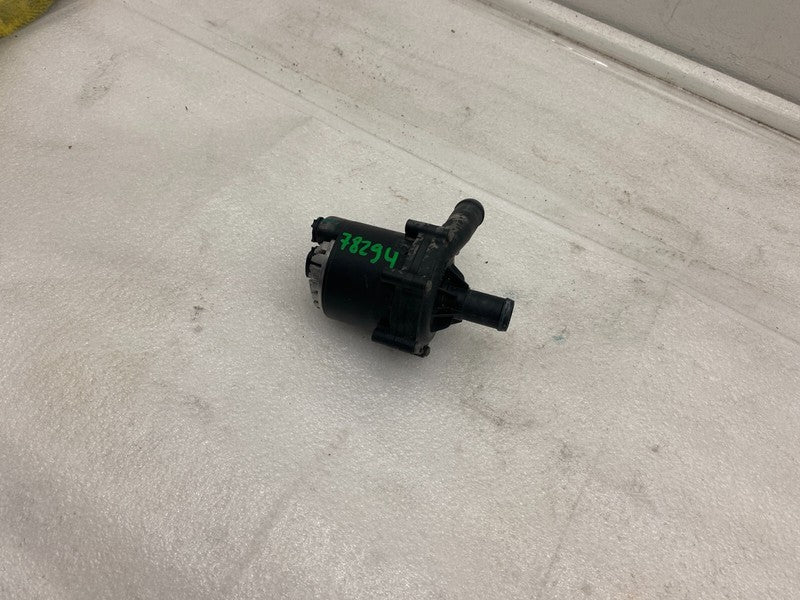  2012-2015 Tesla Model S MS Auxiliary Water Coolant Battery Cooling Pump Assembly