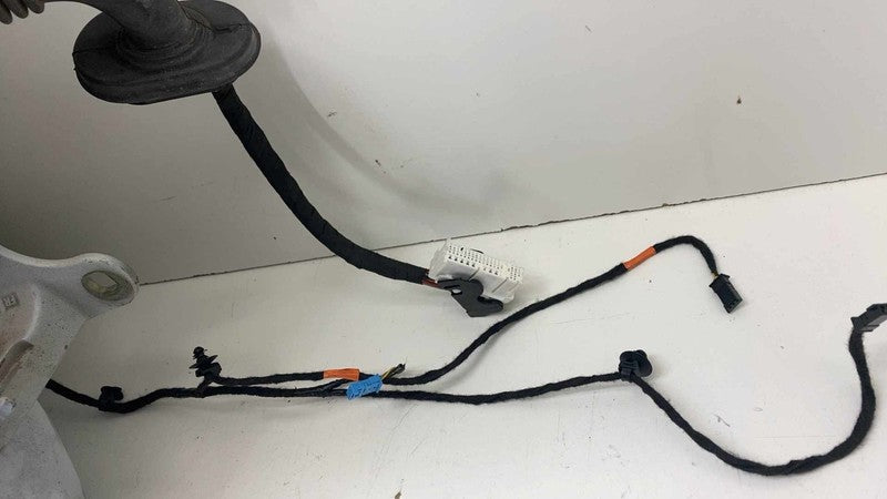 ⭕ 20-24 Tesla Model Y Front Passenger Side Door Shell Panel Right OEM 