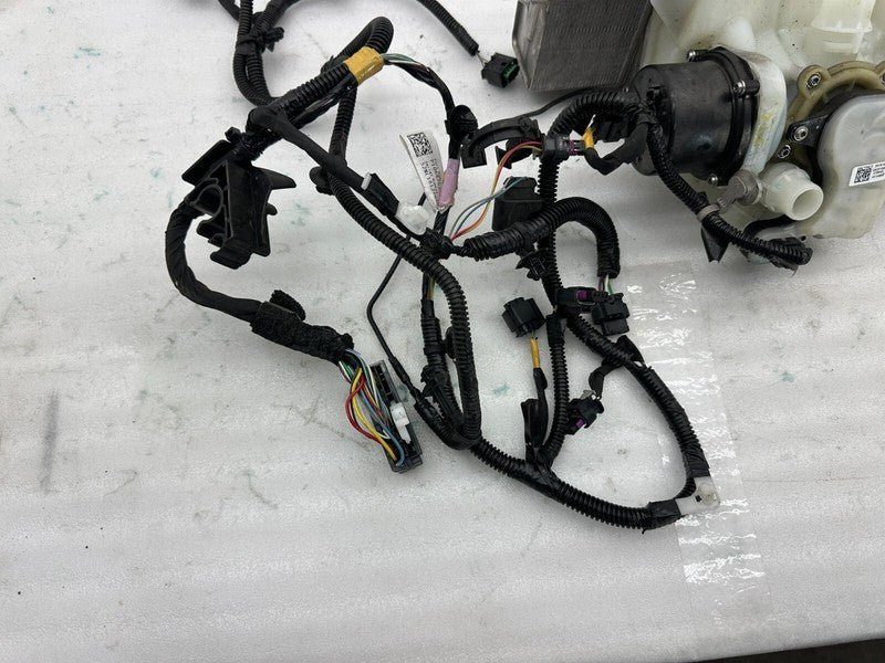 1077617 00 D ⭕ 17-20 Model 3 Reservoir Superbottle Chiller EXV Oil Fluid Cooler 1097015-98-J