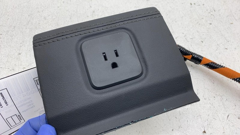 PT00038266C ⭕ 2022-2024 Rivian R1T R1S Lower Center Console Wiring w/ Outlet PT00038266-C