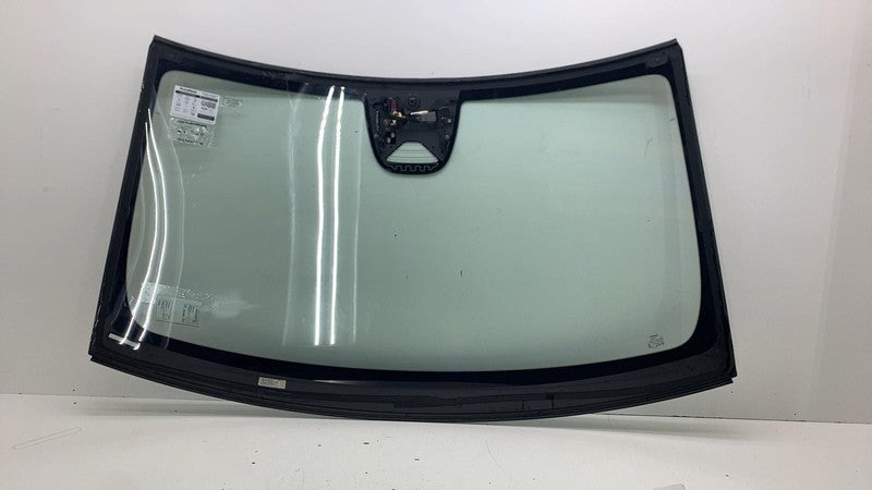 E4 43R-011384 ⭕ 2021 2022 2023 Polestar 2 Front Windshield Wind Screen Glass Assembly