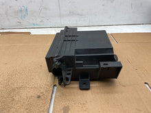 ⭕ 16-20 Model X Front Body Comfort Control Module ECU Enclosure Box 1058358-00-C