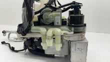 21-24 Model 3 Supermanifold Refrigerant Chiller + Coolant Reservoir 1547595-00-E