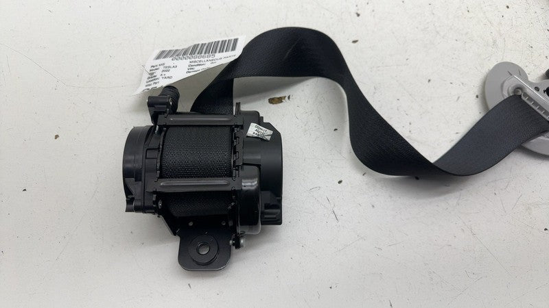 ⭕ 2017-2023 Tesla Model 3 Front Right 1st Row Seat Belt & Retractor 10