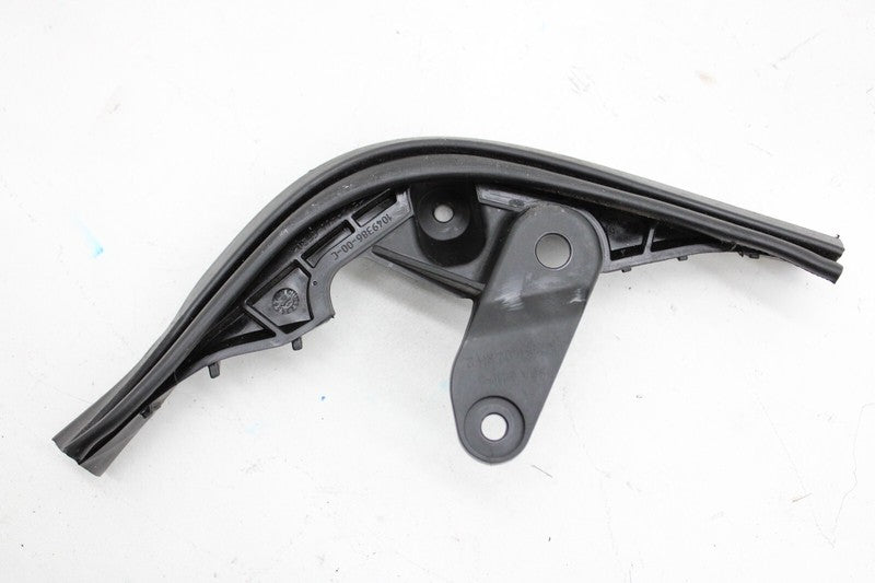 1049386 00 C ⭕ 15-21 Tesla Model X Rear Passenger Door Lower Rubber Seal Right 1049386-00-C