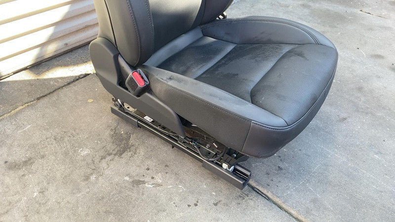 ⭕ 24-25 Model 3 Front Driver Seat w/ Rail Track & Control Switch + Buckle Left