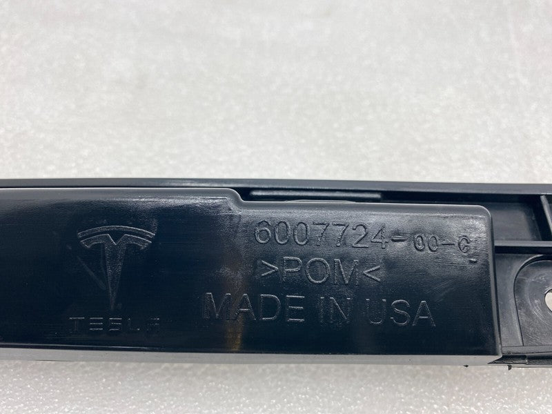 600772400C ⭕ 12-25 Model S Rear Body Attachment Bumper Center Support Bracket 6007724-00-C