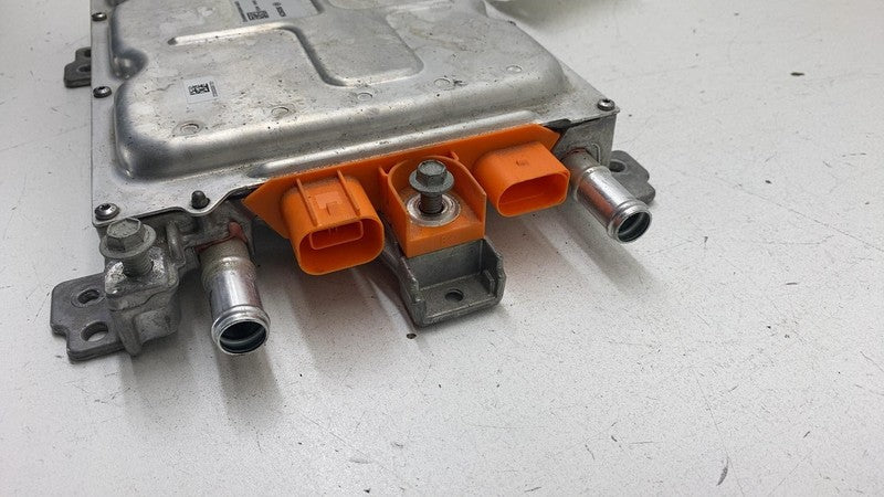 PT00001573 F 2022-2024 Rivian R1T R1S Front DC to DC Power Converter Control Module Unit OEM