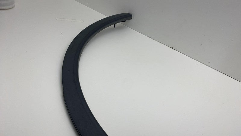 7P5853828D 2011-2014 Porsche Cayenne Rear Passenger Wheel Arch Fender Flare Molding Right
