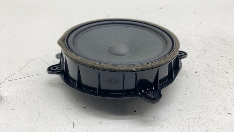 ⭕ 2017-2025 Tesla Model 3 M3 Front Door Audio System Woofer Speaker 10