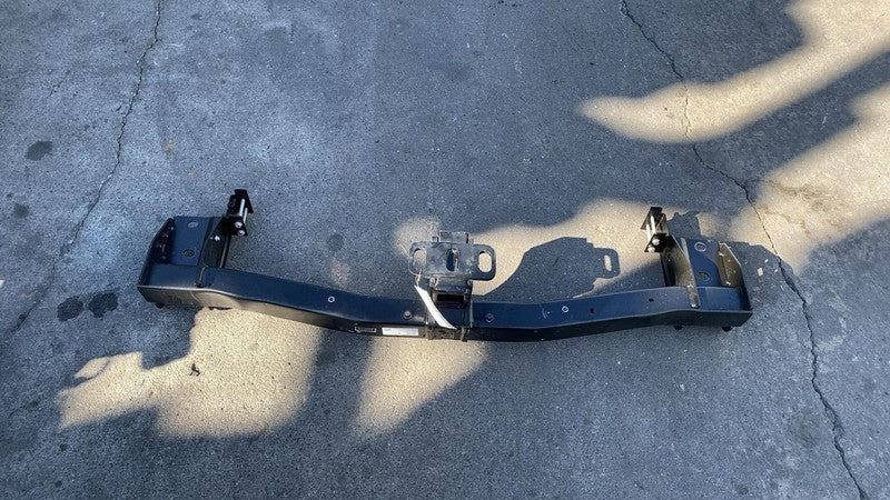 ⭕ 2022-2024 Rivian R1T Rear Lower Bumper Trailer Tow Hitch Bar PT00003