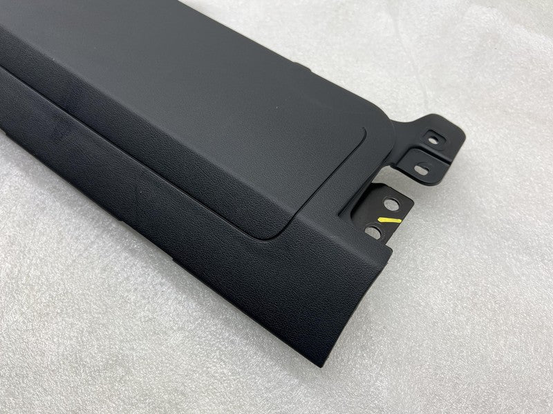1077826-00-D ❇️17-23 Tesla Model Y 3 Right Knee Airbag Passenger Safety Module RH OEM 1077826