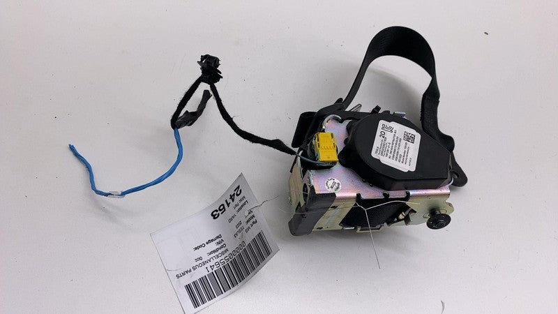 1081281 01 G 2017-2023 Tesla Model 3 M3 Rear Left or Right 2nd Row Seatbelt Retractor LH = RH