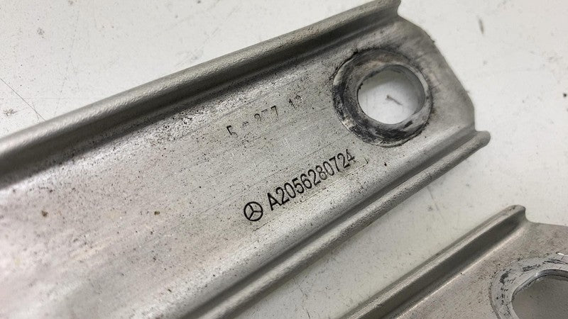 ⭕ 15-20 Mercedes C300 W205 Front Left & Right Side Cowl Panel Holder Brace Bar