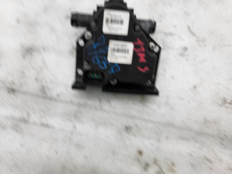 6007384 00 B 2012-2020 Tesla Model S MS 3-Way Port Coolant Valve Electric Actuator 3/4" inch