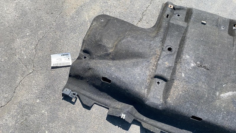 ⭕2017-2024 Chrysler Pacifica Rear Underbody Pan Diffuser Panel Splash Shield OEM
