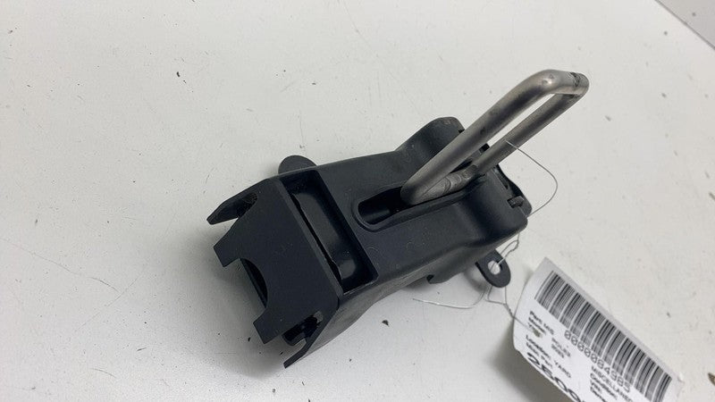 32219364 ⭕2021-2023 Polestar 2 Front Passenger Side Bonnet Hood Lock Brace Right 32219364