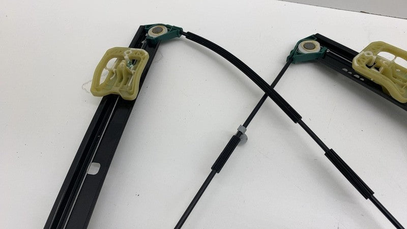 760 837 462 D ⭕ 2019-2024 Porsche Cayenne Front Right Door Window Regulator & Motor 760837462D