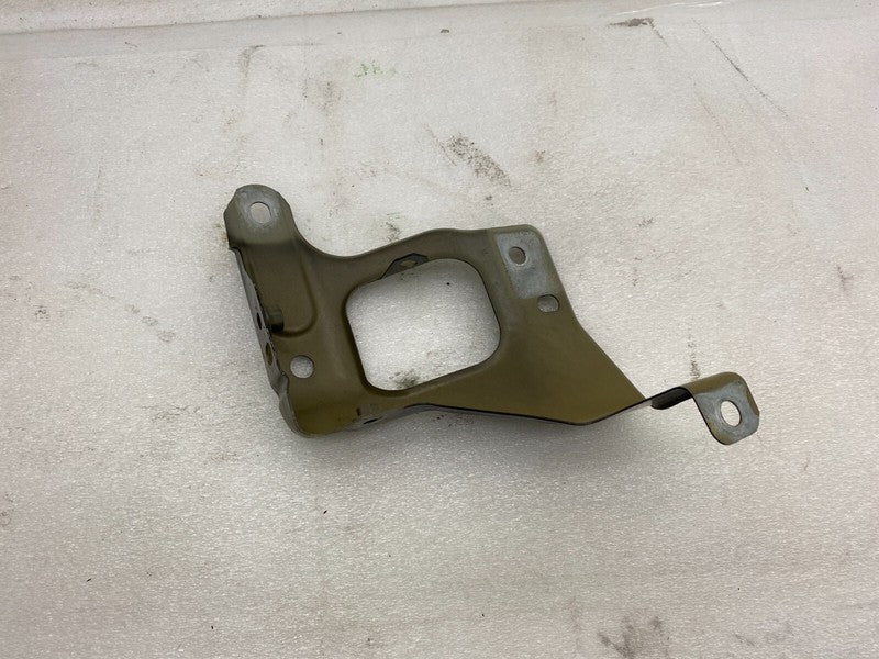 ⭕ 2017-2022 Tesla Model 3 Front Passenger Side Fender Support Bracket Right RH