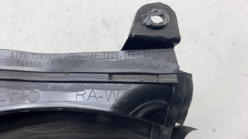 51767349601 2017-2022 BMW 530e Front Driver Side Hood Bonnet Gasket Seal Strip Cover Left LH