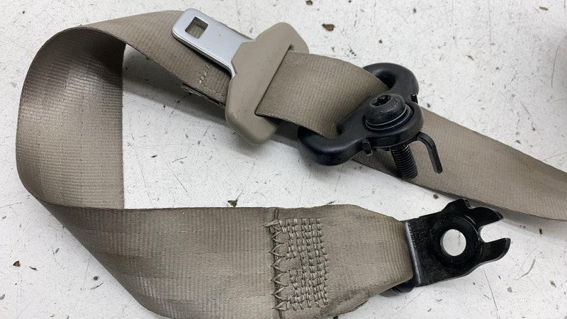 2013 2014 2015 2016 2017 2018 Ford C-Max Rear Driver Seat Belt Retract