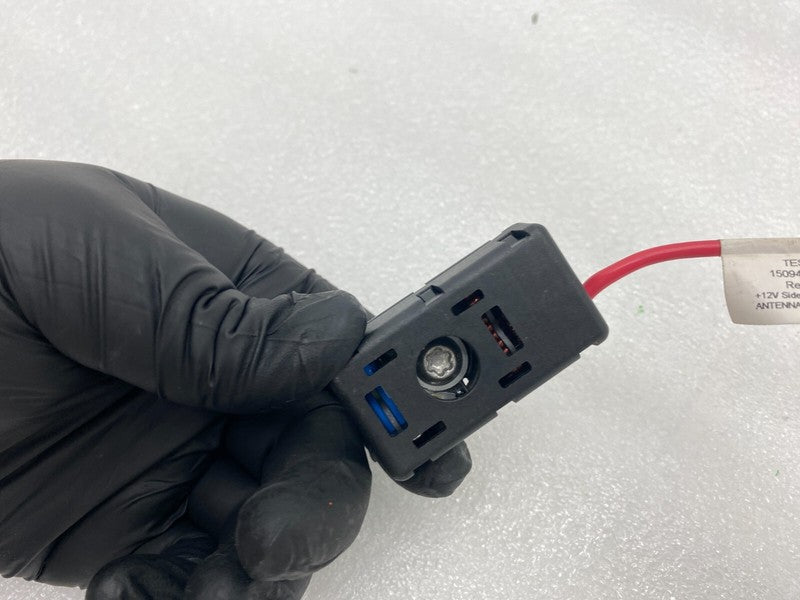 1509421 00 B ⭕ 2021-2025 Tesla Model S MS Infotainment Antenna Noise Filter +12V 1509421-00-B