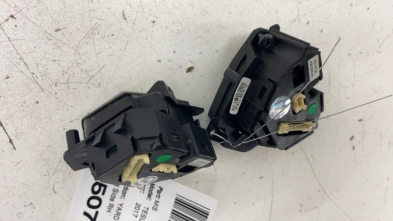 ⭕ 2016-2020 Tesla Model S Steering Wheel Side Control Switch PAIR 1013