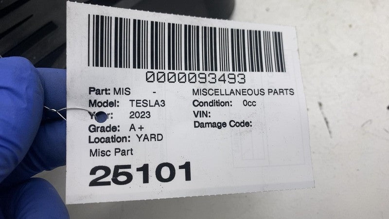 ⭕ 17-25 Model 3 Air Conditioning AC Compressor Pump Mount Bracket 1673