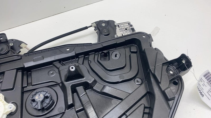 ⭕20-24 Model Y Front Right Door Window Regulator & Motor w/ Carrier 14