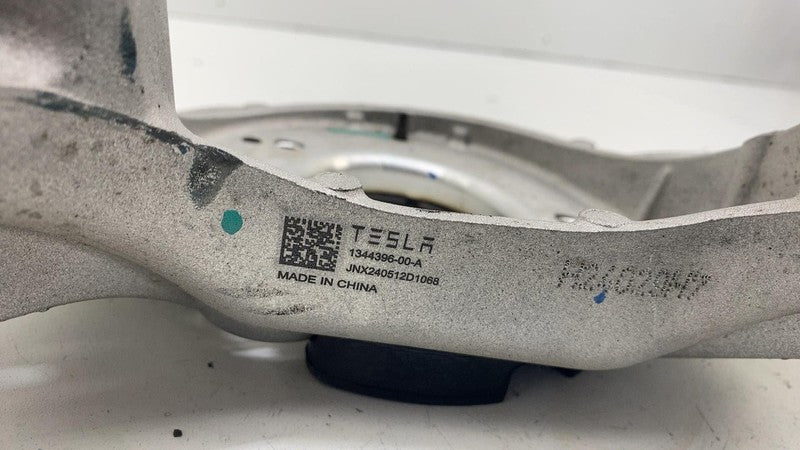 134439600A ⭕24-25 Tesla Model 3 Front Right Strut Upper Support Bracket Holder 1344396-00-A