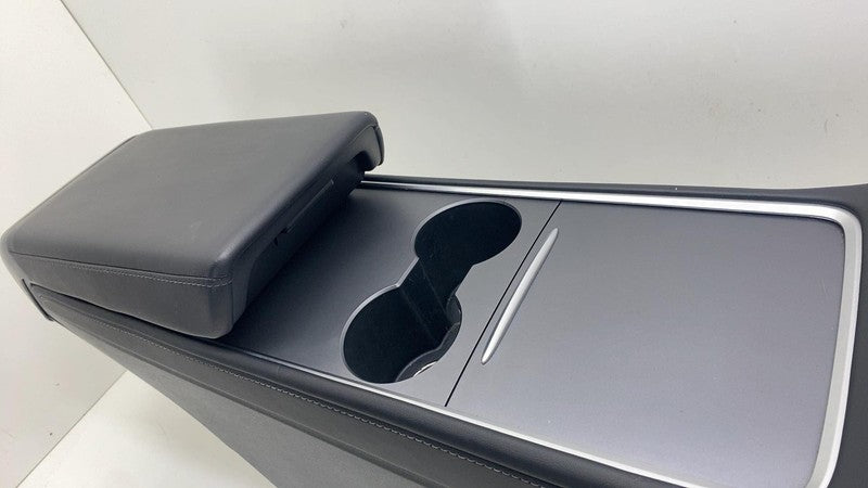 ⭕ 21-23 Model 3 Y Front Floor Center Console Armrest & Carrier GEN2 16