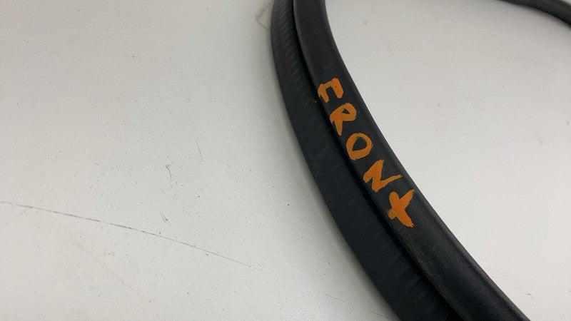 ⭕ 2022-2024 Rivian R1T Front Left or Right Door Body Weatherstrip Rubber Seal