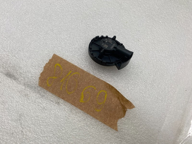 1036762 00 A ⭕ 2017-2023 Model 3 Right or Left Door Impact Crash Pressure Sensor 1036762-00-A