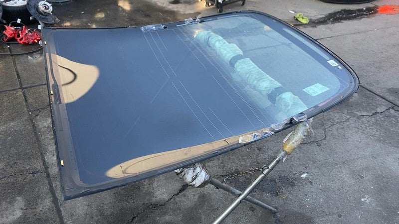 ⭕ 21-23 Model 3 M3 Rear Trunk Panoramic Backlite Glass Back Section 14