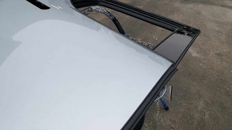 ⭕ 2022-2024 Rivian R1T Rear Passenger Side Door Shell Panel Right Silver EXP004