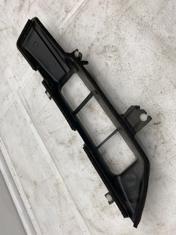 1090857 00 C ⭕ 2017-2023 Tesla Model 3 Driver Side Cabin Intake Upper Duct Left 1090857-00-C