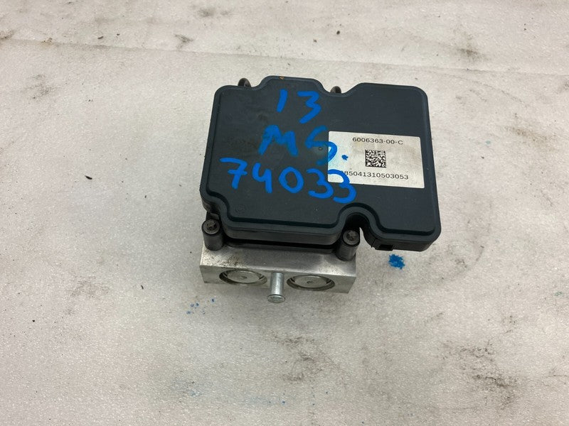 600636300C ⭕ 12-15 Model S Hydraulic Control ABS Anti-Lock Brake System Module 6006363-00-C