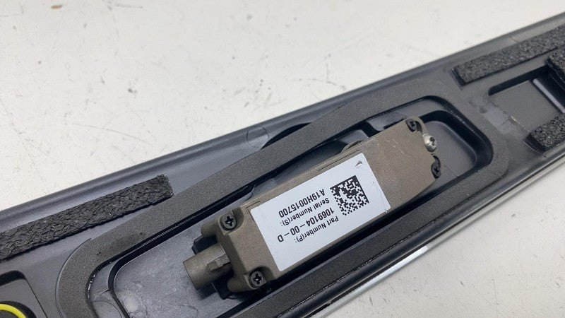 ⭕ 2016-2020 Model X Right B-Pillar Applique Trim Molding w/ Camera 108