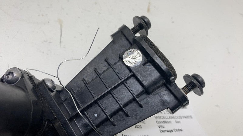 LJ8B14B351AF ⭕ 21-24 Ford Mustang Mach-E Left Door Lock Latch Actuator Motor LJ8B-14B351-AF