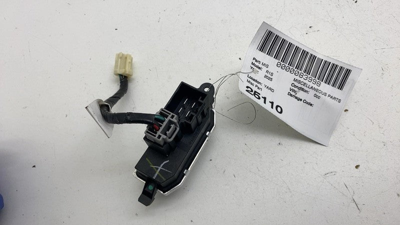 ⭕ 2022-2025 Rivian R1S HVAC A/C Heater Resistor Controller Blower Module Unit