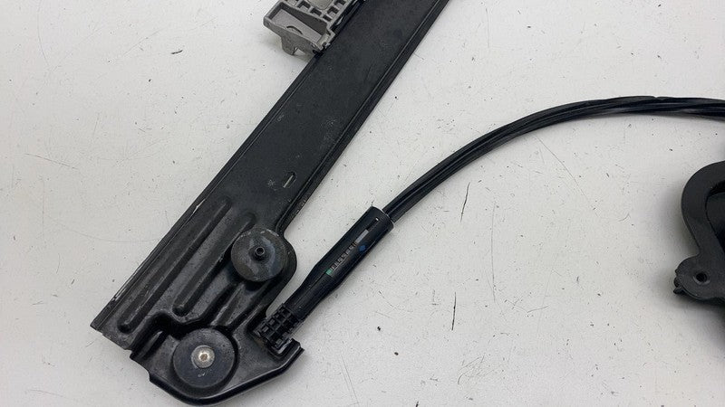 109662110F ⭕ 2017-2023 Tesla Model 3 Front Right Door Window Regulator & Motor 1096621-10-F
